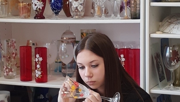 Exkurze do dílen sklářského učebního a maturitního oboru OA, SOŠ v Třeboni
