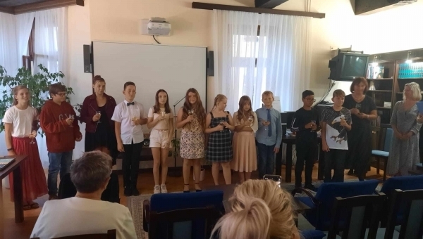 Slavnostní předávání certifikátů v Britském centru