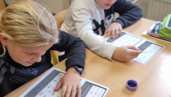 Výroba duběnkového inkoustu