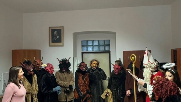 Mikulášova družina ve škole