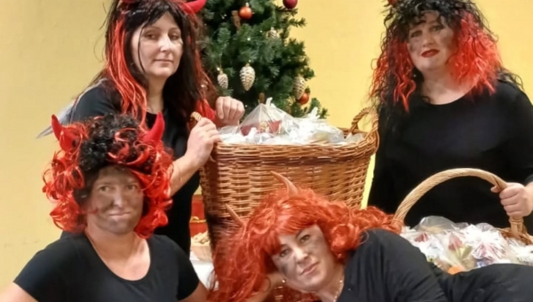 Čertice v jídelně