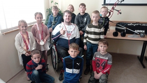 Setkání s paralympionikem Davidem Drahonínským 