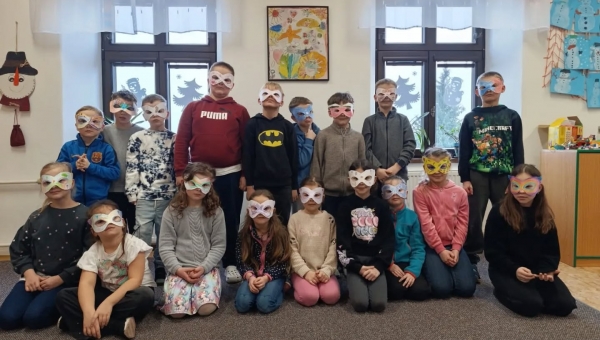 Ve školní družině...